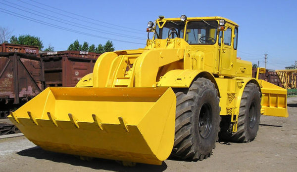 Трактор К-701 ПФ-1 погрузчик фронтальный
