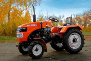Минитрактор Уралец-220: технические характеристики