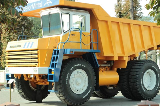 БелАЗ-7548